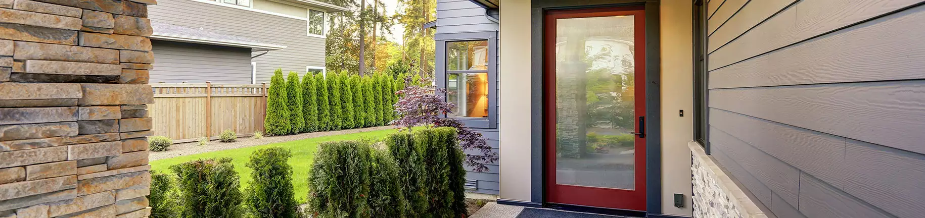 CHOOSING AN EXTERIOR DOOR STYLE
