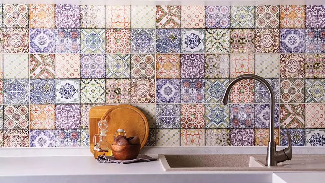 Colorful-Patterned Backsplash Tiling