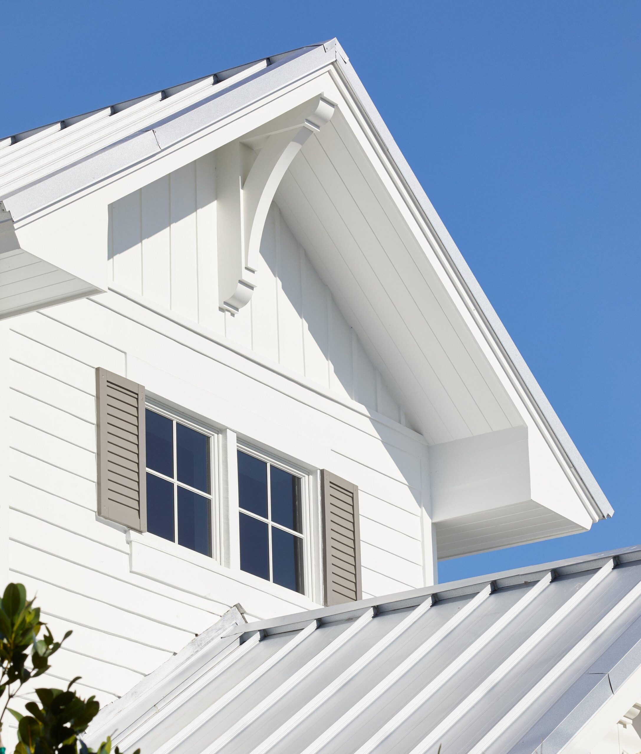 AZEK® Exteriors Shake Siding with Trim & Moulding