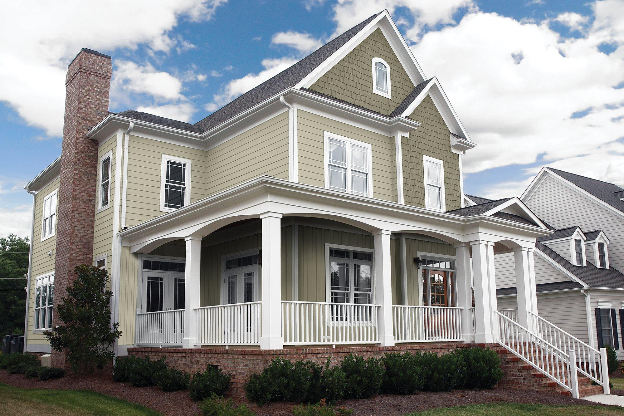 Hardie® Plank, Hardie® Shingle and Hardie® Panel in Monterey Taupe and Sandstone Beige