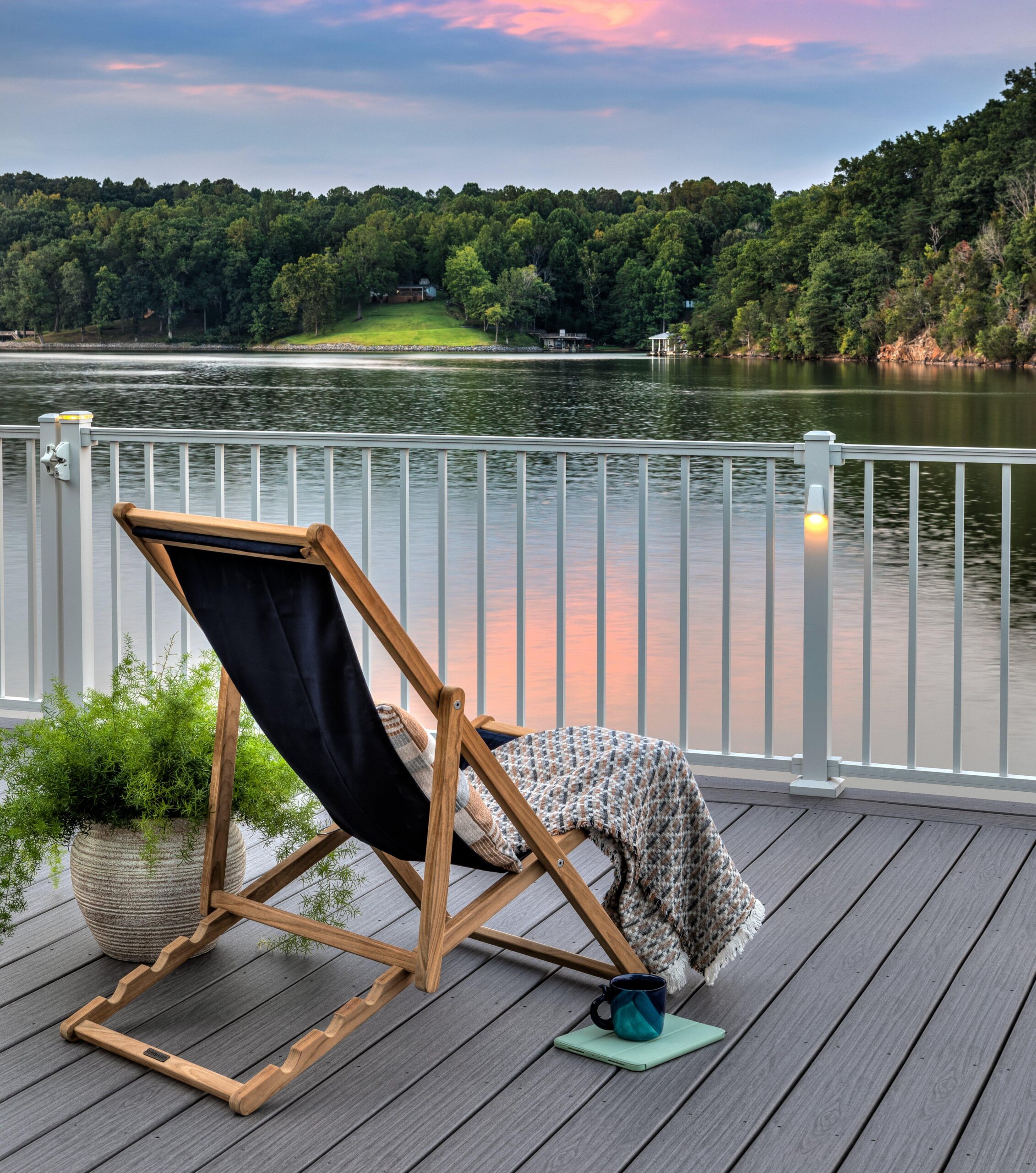 Trex Signature® Decking and White Signature® Railing