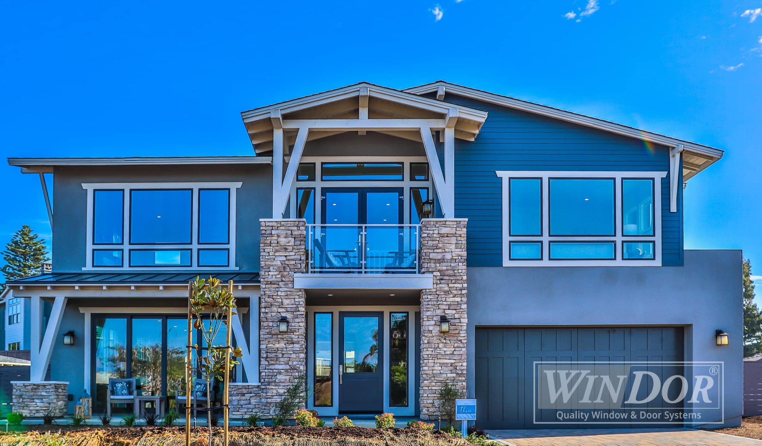 Win-Dor® 3750-Series Swing Door